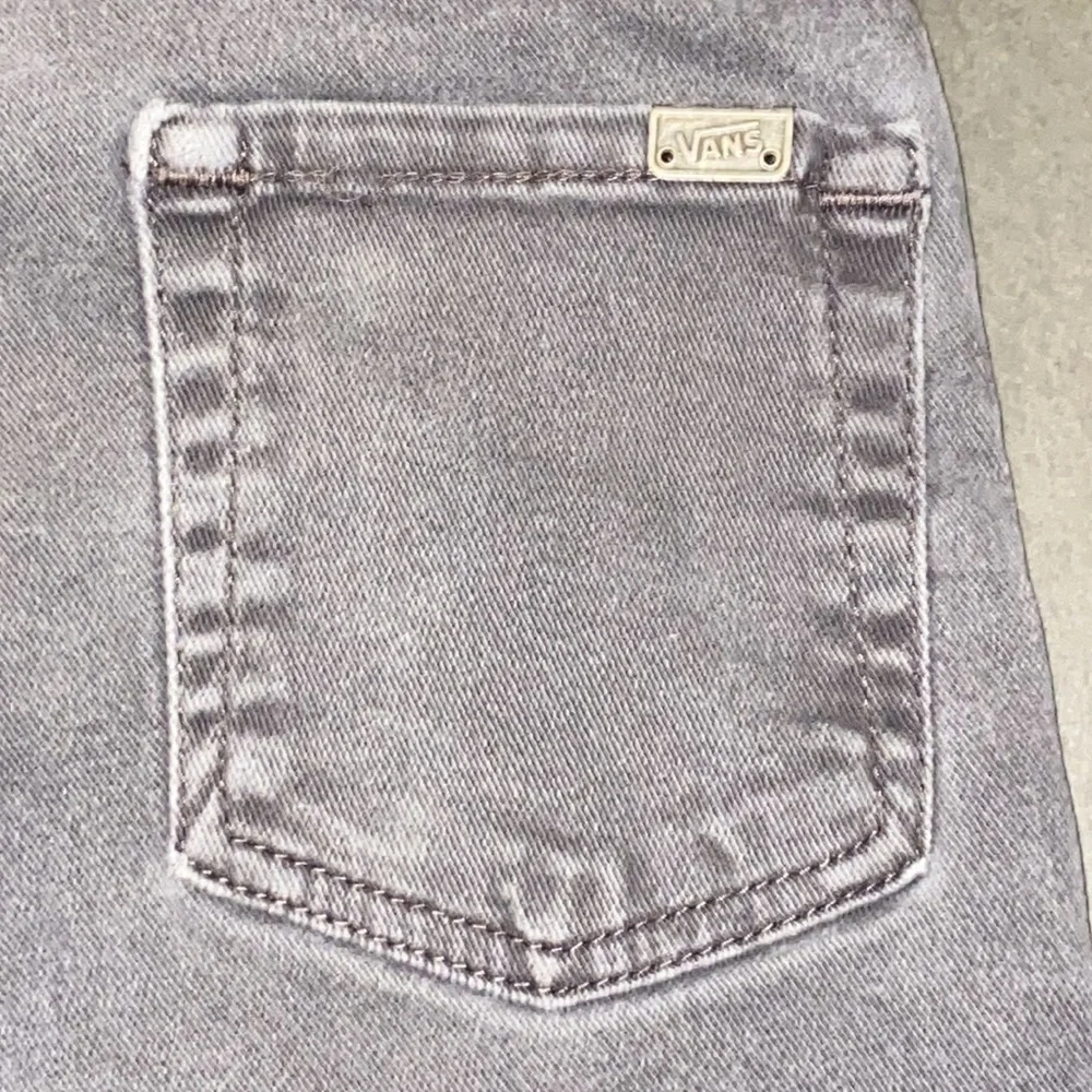 Vans Size 14 Straight Denim Gray Jeans - Picture 6 of 14